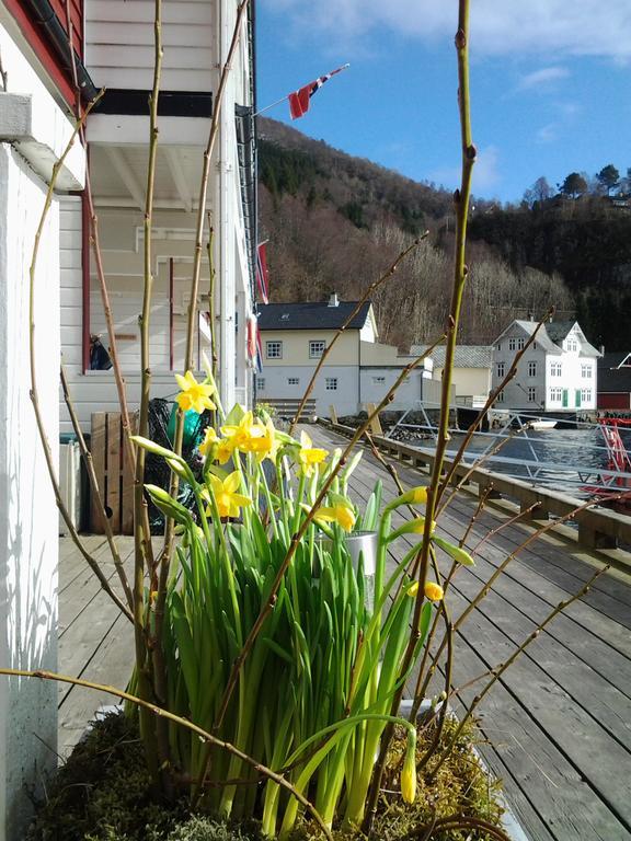 Tysnes Sjo Og Fritid Aparthotel Uggdal Buitenkant foto