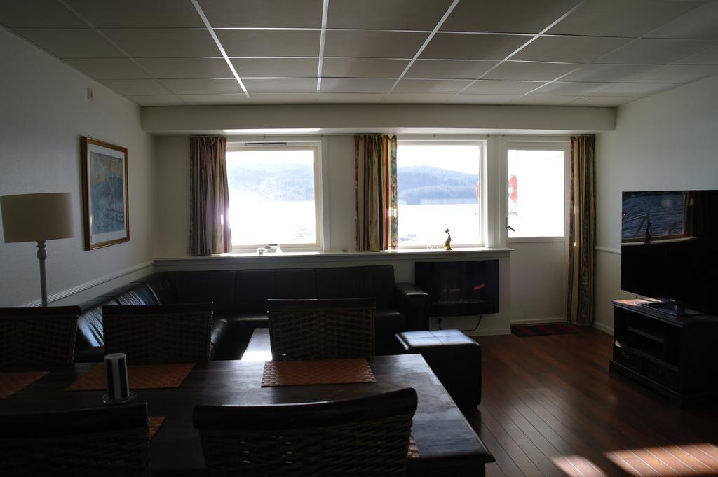 Tysnes Sjo Og Fritid Aparthotel Uggdal Kamer foto