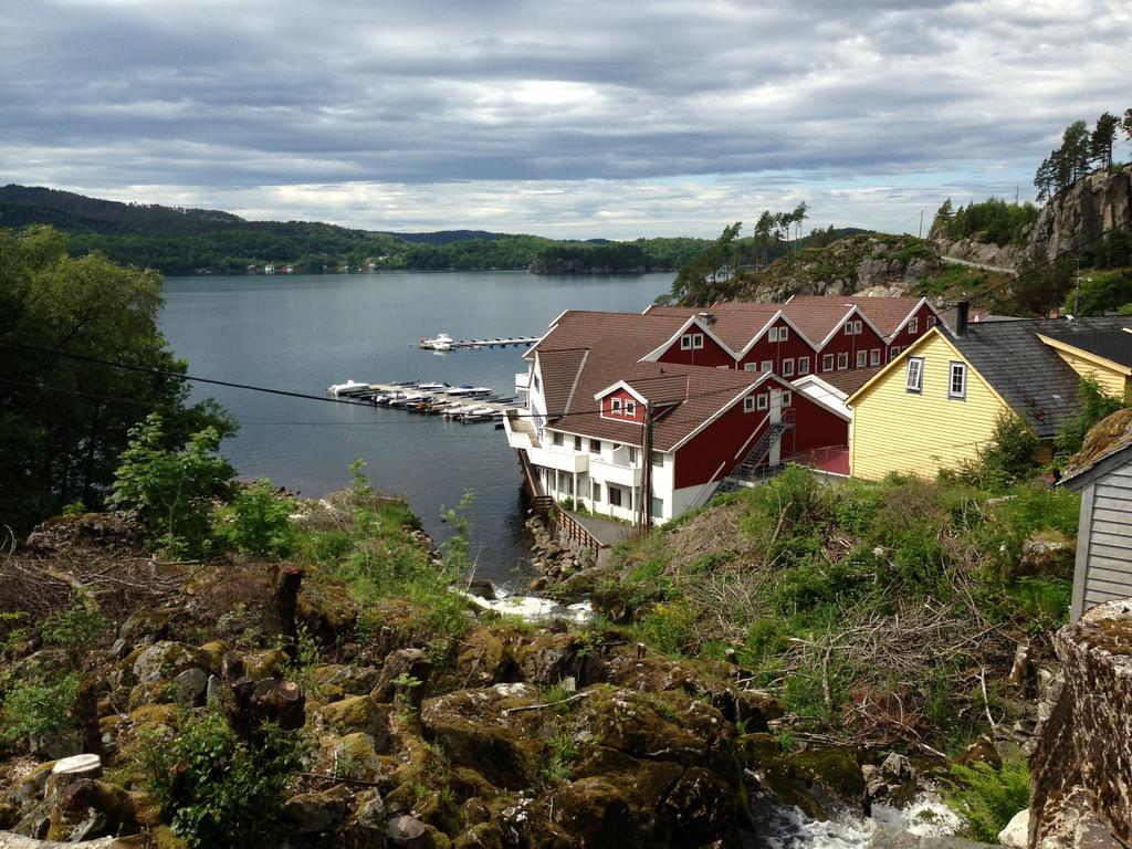 Tysnes Sjo Og Fritid Aparthotel Uggdal Buitenkant foto