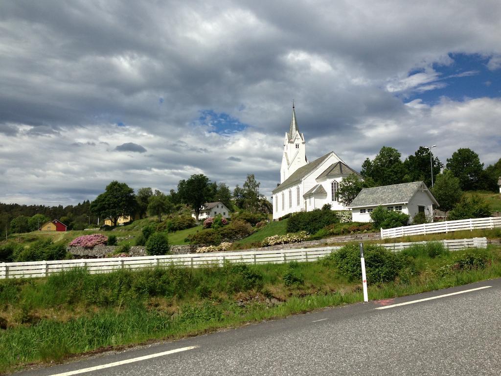 Tysnes Sjo Og Fritid Aparthotel Uggdal Buitenkant foto